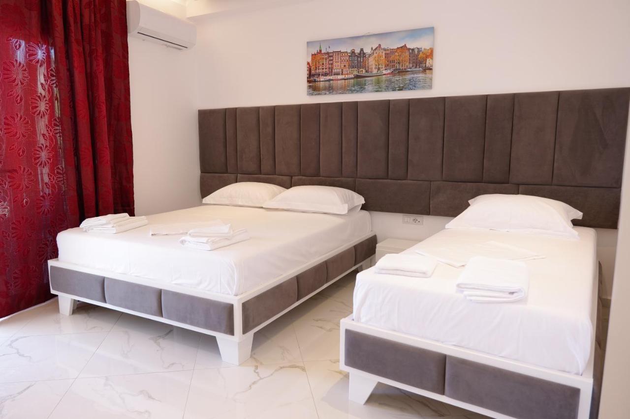 Lumi Hotel Saranda Zewnętrze zdjęcie