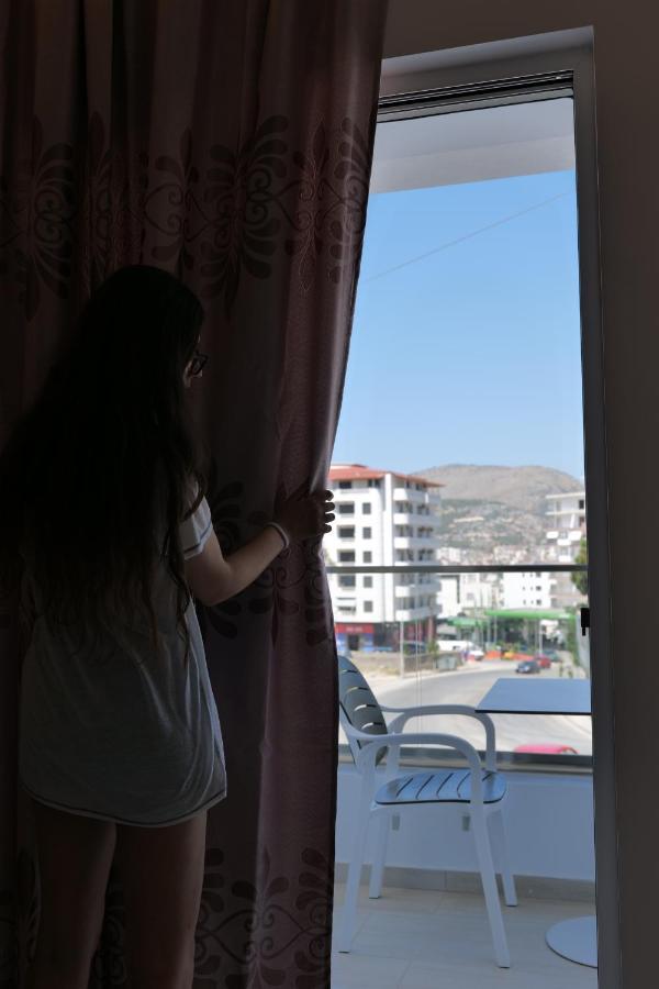 Lumi Hotel Saranda Zewnętrze zdjęcie