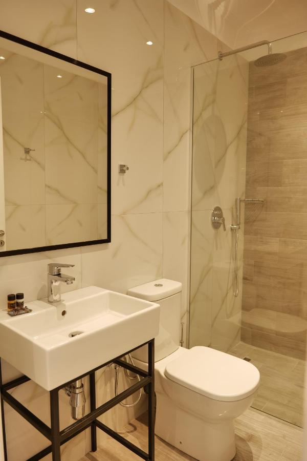 Lumi Hotel Saranda Zewnętrze zdjęcie