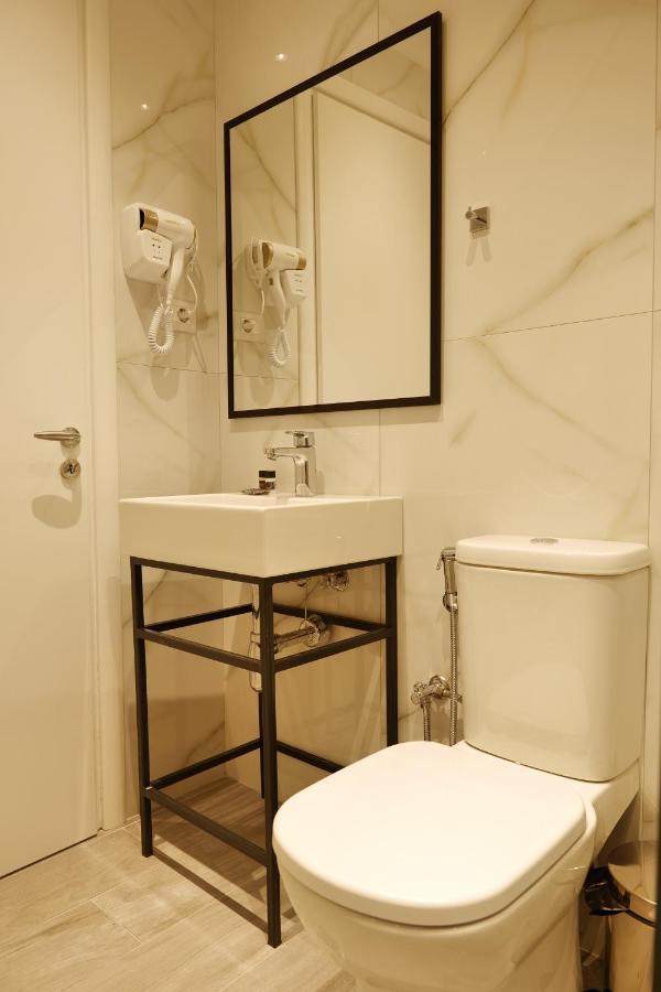 Lumi Hotel Saranda Zewnętrze zdjęcie