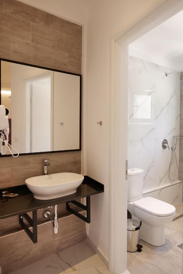 Lumi Hotel Saranda Zewnętrze zdjęcie