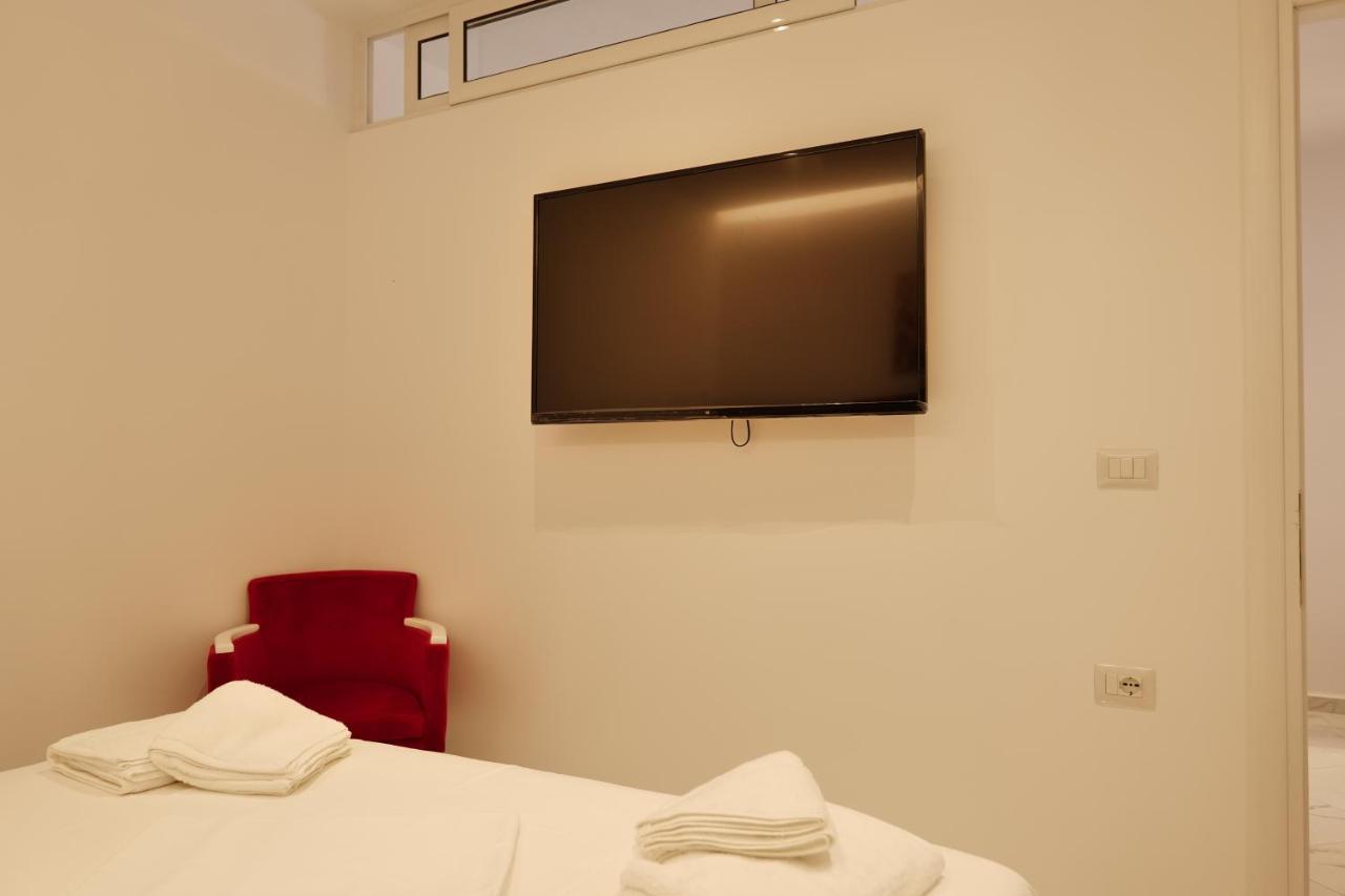 Lumi Hotel Saranda Zewnętrze zdjęcie